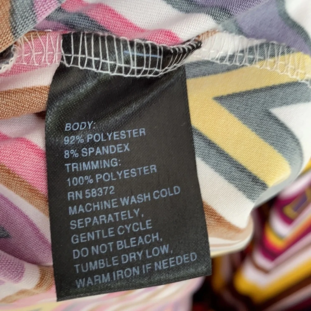 Vior Vior Multi colored‎ zigzag design dress, Sz 10